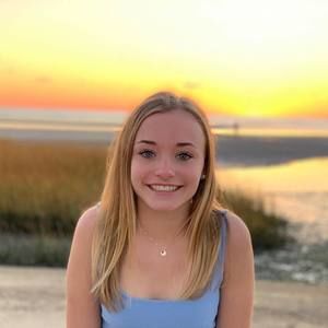 Meet your Posher, Ellie